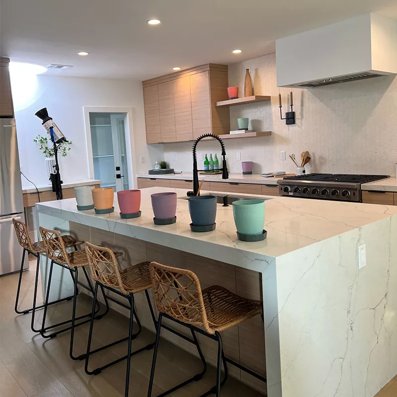 Pot de fleur en plastique de jardinage écologique